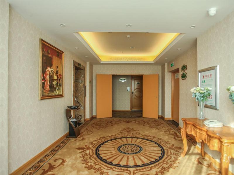 Vienna Hotel Fuzhou Linchuan Avenue ภายนอก รูปภาพ