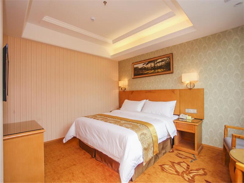 Vienna Hotel Fuzhou Linchuan Avenue ภายนอก รูปภาพ