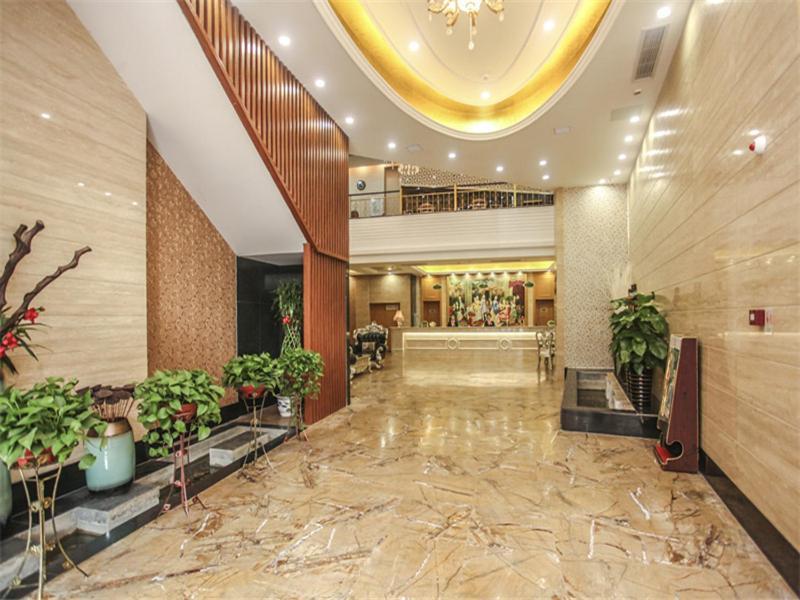 Vienna Hotel Fuzhou Linchuan Avenue ภายนอก รูปภาพ